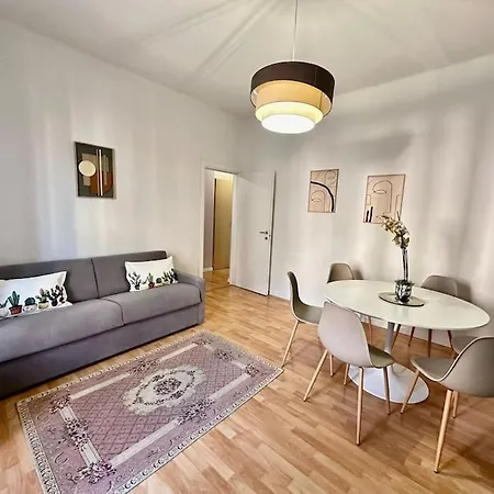 Apartman Near Orio Bgy Malpensata House *