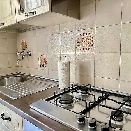 Near Orio Bgy Malpensata House شقة